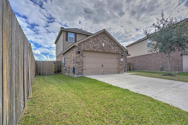 9807 Opal Rock Drive, Rosharon, TX 77583