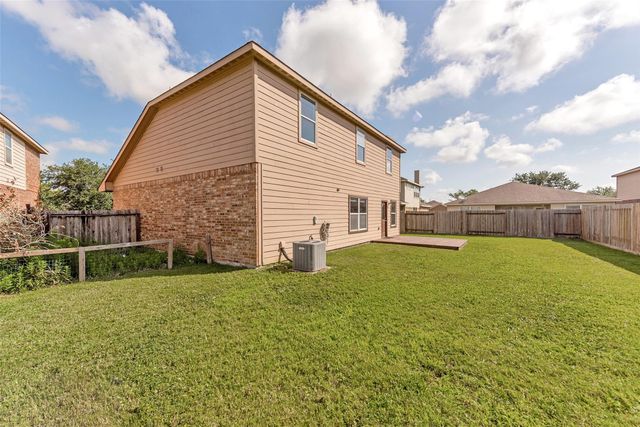 9807 Opal Rock Drive, Rosharon, TX 77583