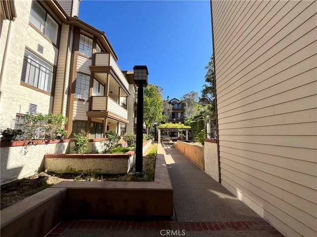 2567 Plaza Del Amo 108, Torrance, CA 90503