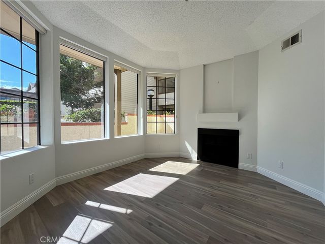 2567 Plaza Del Amo 108, Torrance, CA 90503