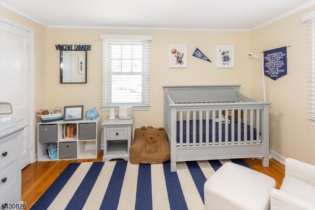 20 Beechwood Rd, Florham Park Boro, NJ 07932