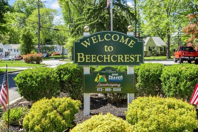 20 Beechwood Rd, Florham Park Boro, NJ 07932