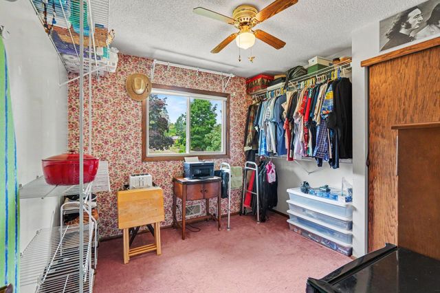 181 Quant Avenue N, Lakeland, MN 55043