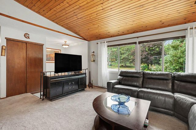 181 Quant Avenue N, Lakeland, MN 55043