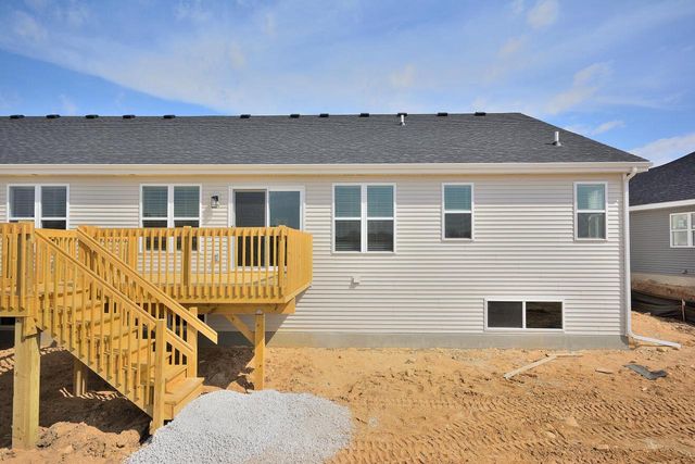 1057 Elderberry ROAD, Oconomowoc, WI 53066