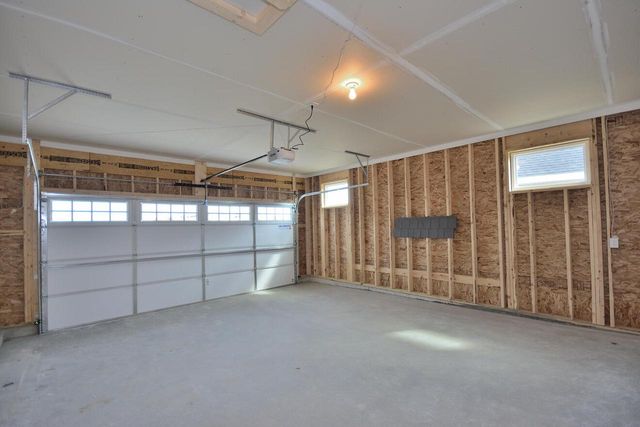 1057 Elderberry ROAD, Oconomowoc, WI 53066