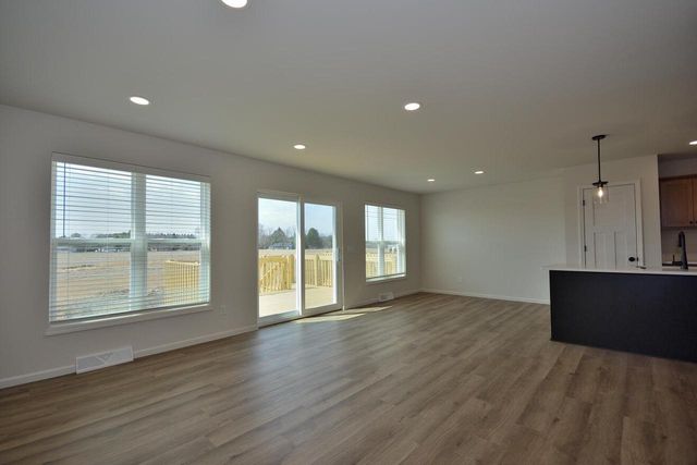 1057 Elderberry ROAD, Oconomowoc, WI 53066