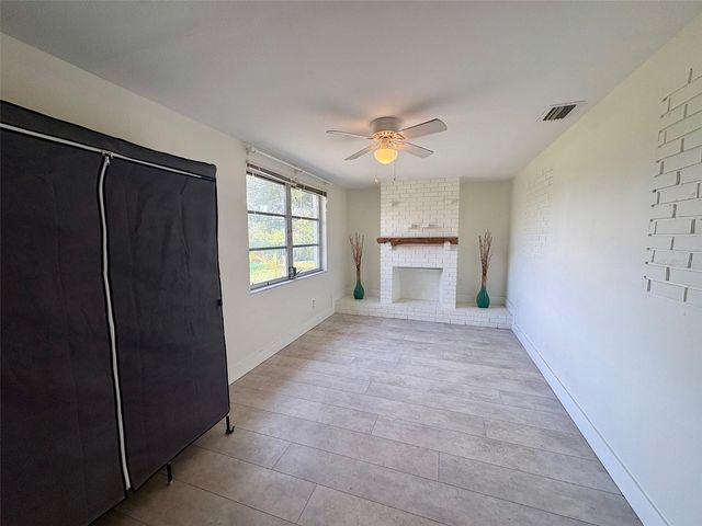 605 BARNES PARKWAY, Nokomis, FL 34275