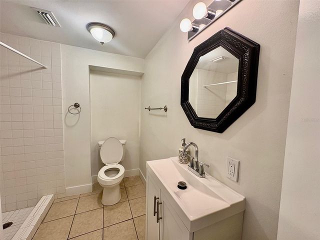 605 BARNES PARKWAY, Nokomis, FL 34275