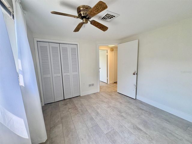 605 BARNES PARKWAY, Nokomis, FL 34275