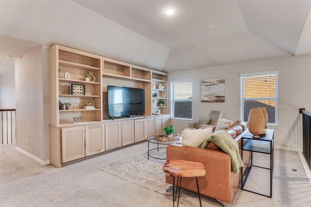 208 Lemley Drive, Fort Worth, TX 76131