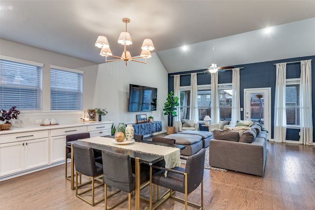 208 Lemley Drive, Fort Worth, TX 76131