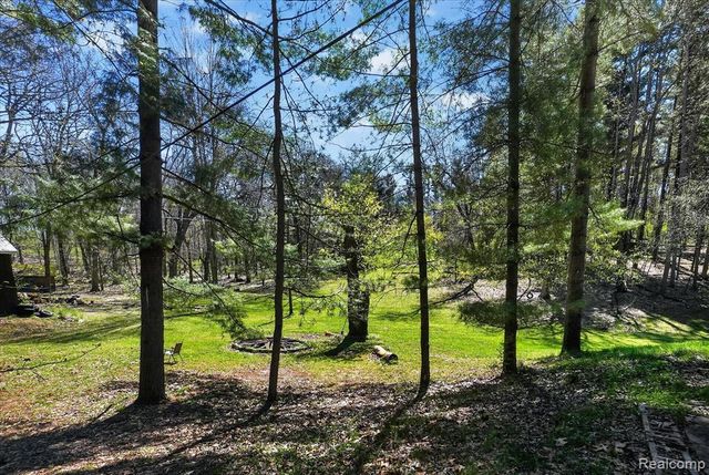 3301 Jewell Road, Howell, MI 48843