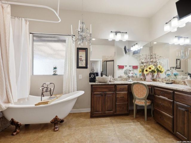 603 Sunshine Meadow, Adkins, TX 78101