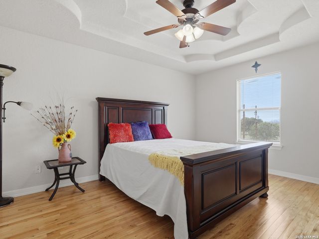 603 Sunshine Meadow, Adkins, TX 78101