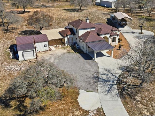 603 Sunshine Meadow, Adkins, TX 78101