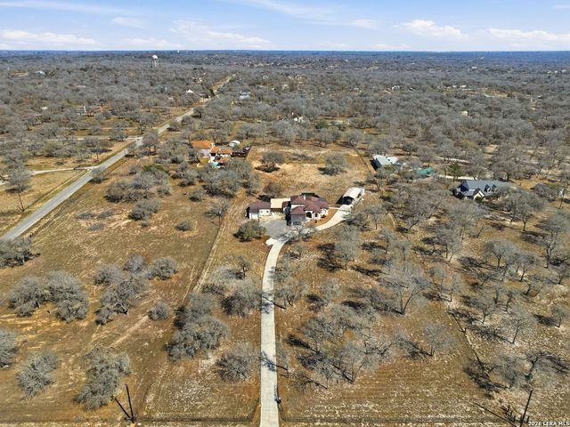 603 Sunshine Meadow, Adkins, TX 78101