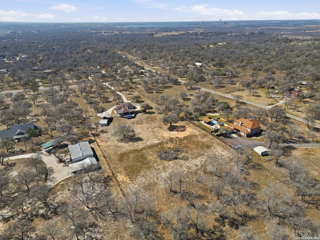603 Sunshine Meadow, Adkins, TX 78101