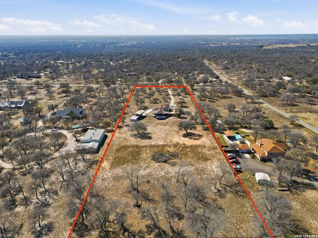 603 Sunshine Meadow, Adkins, TX 78101