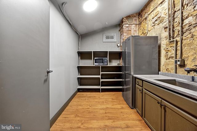 2389 FOREST GROVE RD, Furlong, PA 18925