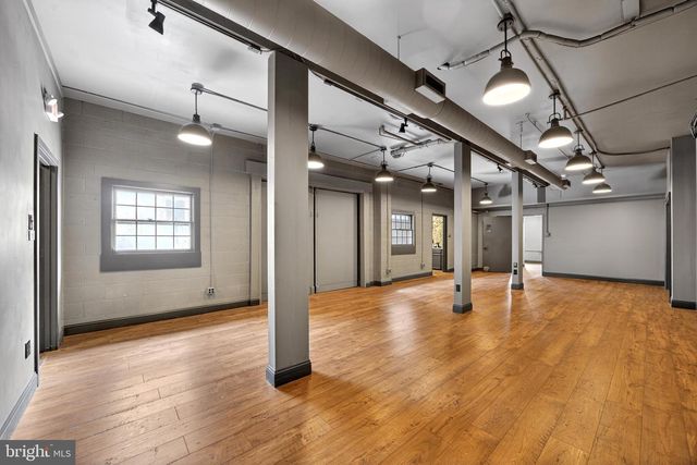 2389 FOREST GROVE RD, Furlong, PA 18925