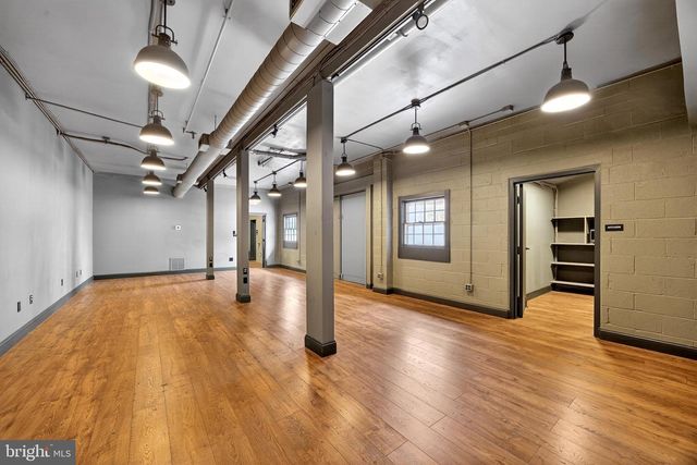 2389 FOREST GROVE RD, Furlong, PA 18925