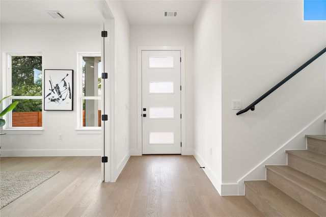 1702 Pennsylvania Ave, Austin, TX 78702