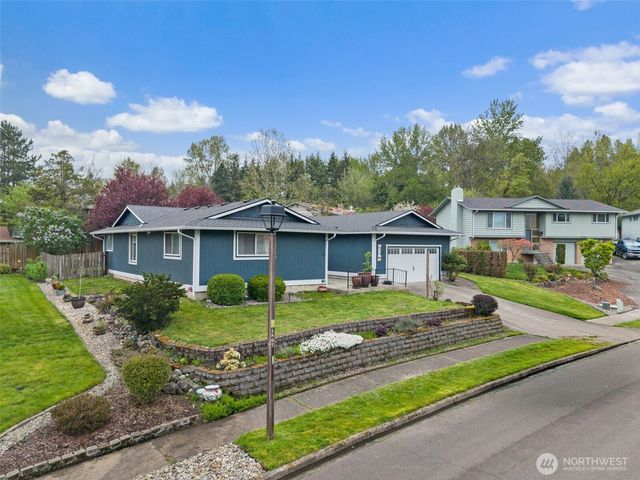 914 S 30th Place, Renton, WA 98055