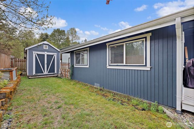 914 S 30th Place, Renton, WA 98055