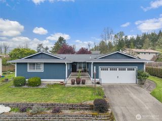 914 S 30th Place, Renton, WA 98055