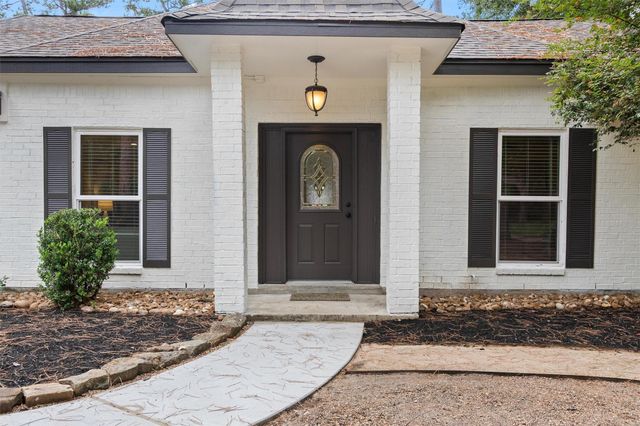 17407 Fairway Oaks Drive, Spring, TX 77379