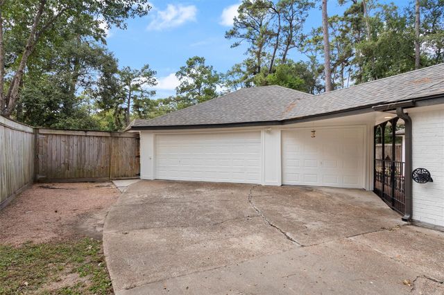 17407 Fairway Oaks Drive, Spring, TX 77379