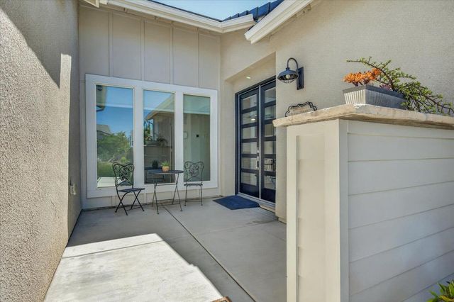 655 Huntington Avenue S, Madera, CA 93636