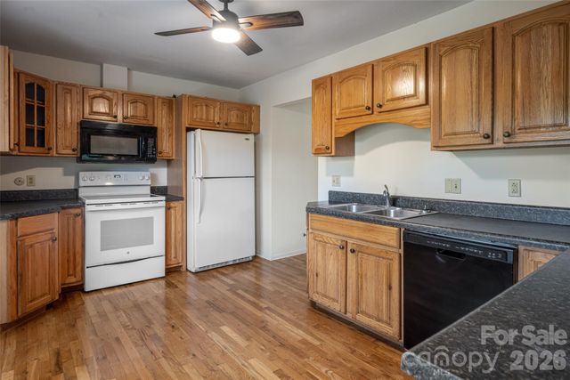 52 Blake Drive, Arden, NC 28704