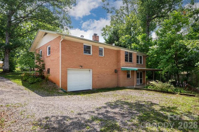 52 Blake Drive, Arden, NC 28704
