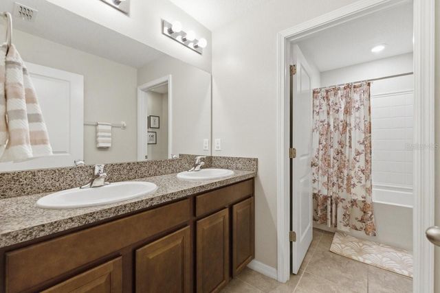 5027 BRICKWOOD RISE DRIVE, Wimauma, FL 33598