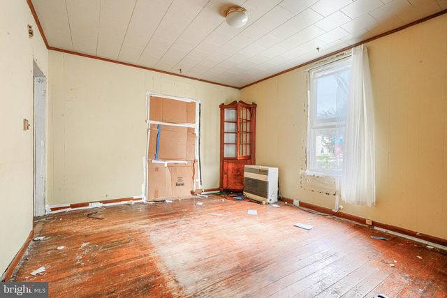 316 W END AVE, Cambridge, MD 21613