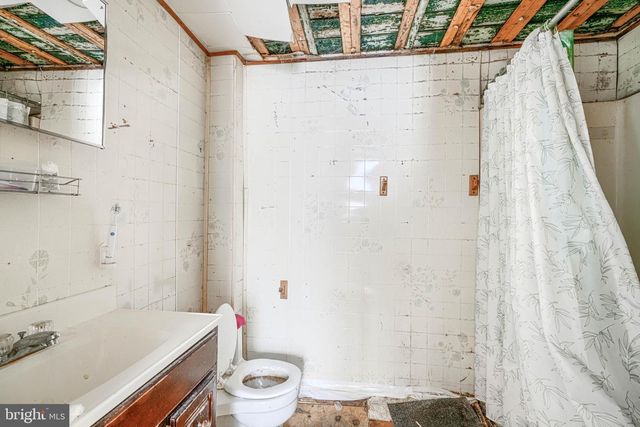 316 W END AVE, Cambridge, MD 21613