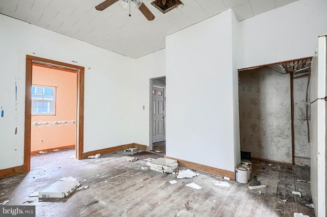 316 W END AVE, Cambridge, MD 21613