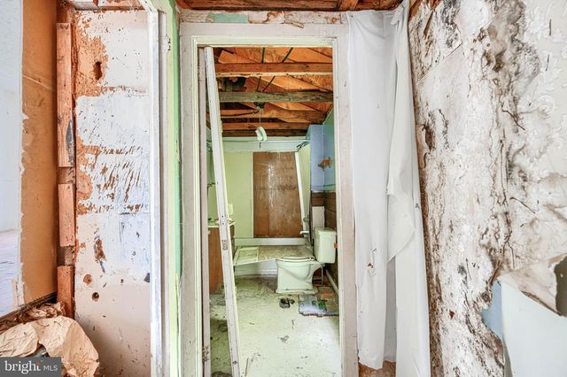316 W END AVE, Cambridge, MD 21613