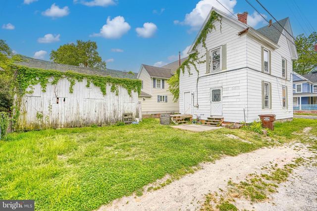 316 W END AVE, Cambridge, MD 21613