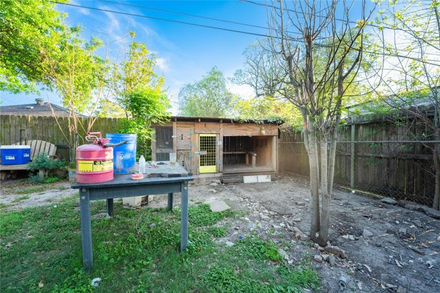 13506 Bandera Street, Houston, TX 77015