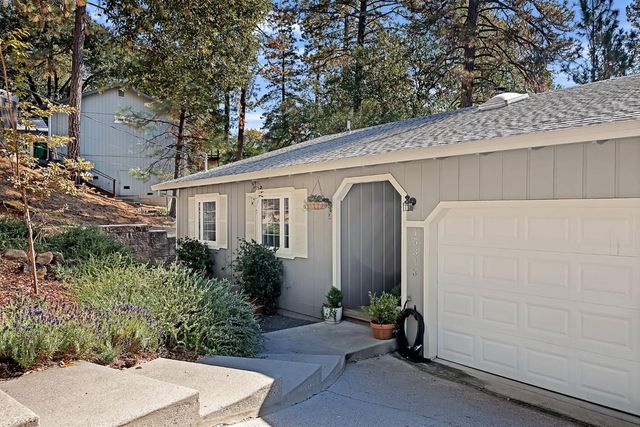 15313 Sierra Star Ln, Grass Valley, CA 95949