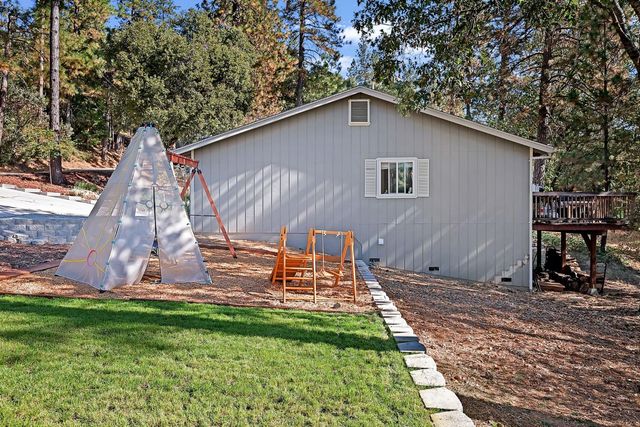 15313 Sierra Star Ln, Grass Valley, CA 95949