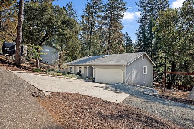 15313 Sierra Star Ln, Grass Valley, CA 95949