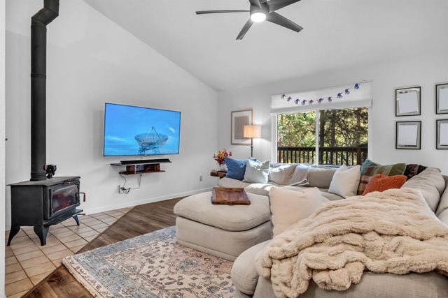 15313 Sierra Star Ln, Grass Valley, CA 95949
