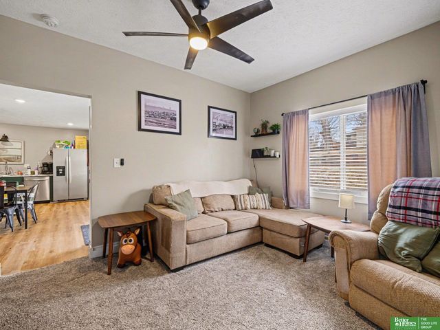 420 2nd Rue, Nebraska City, NE 68410