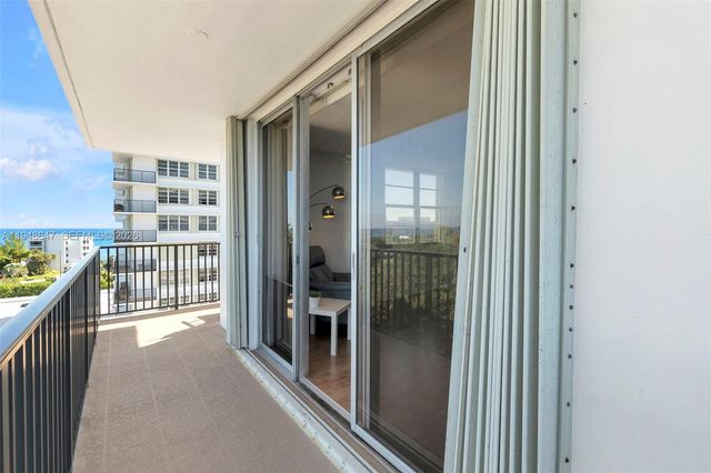 2121 N Ocean Blvd 902W, Boca Raton, FL 33431