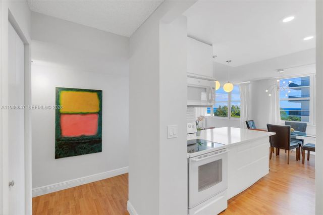 2121 N Ocean Blvd 902W, Boca Raton, FL 33431