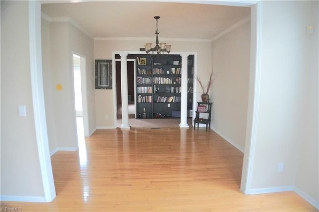 4324 Clovelly Drive, Greensboro, NC 27407